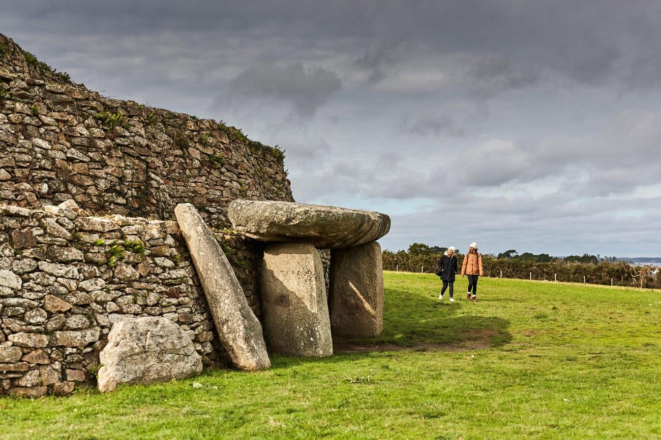 La Pierre Bleue La Pierre Bleue