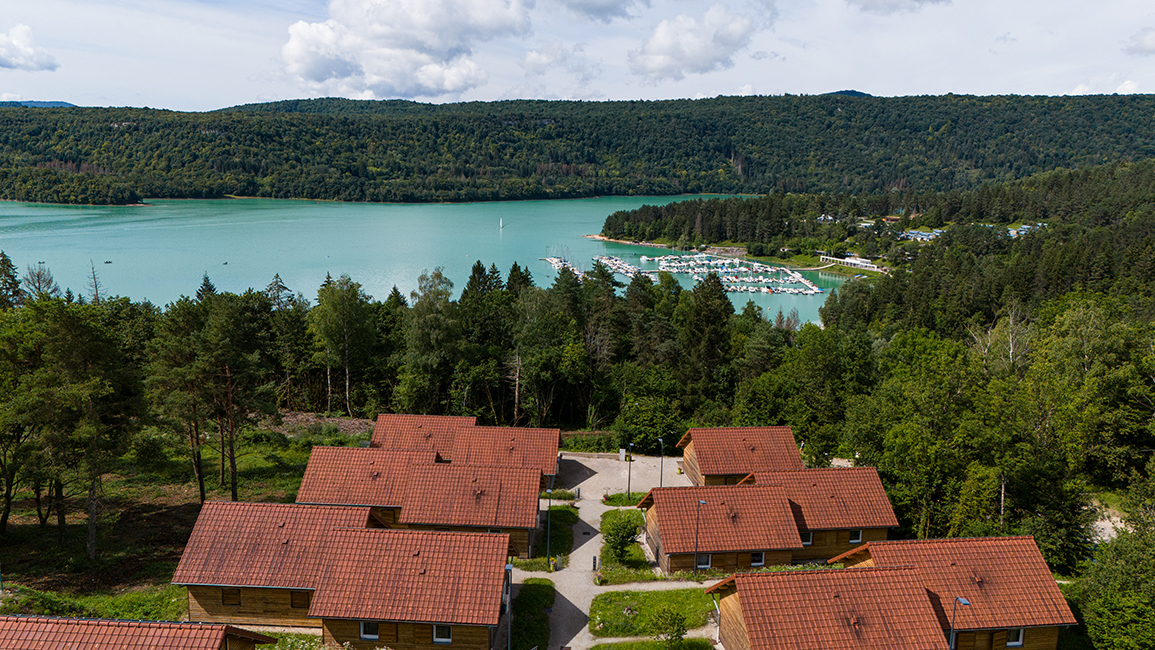 Les Chalets du Lac de Vouglans Les Chalets du Lac de Vouglans