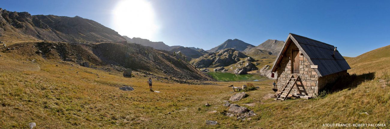 Randonnez en groupe dans les Alpes du Sud