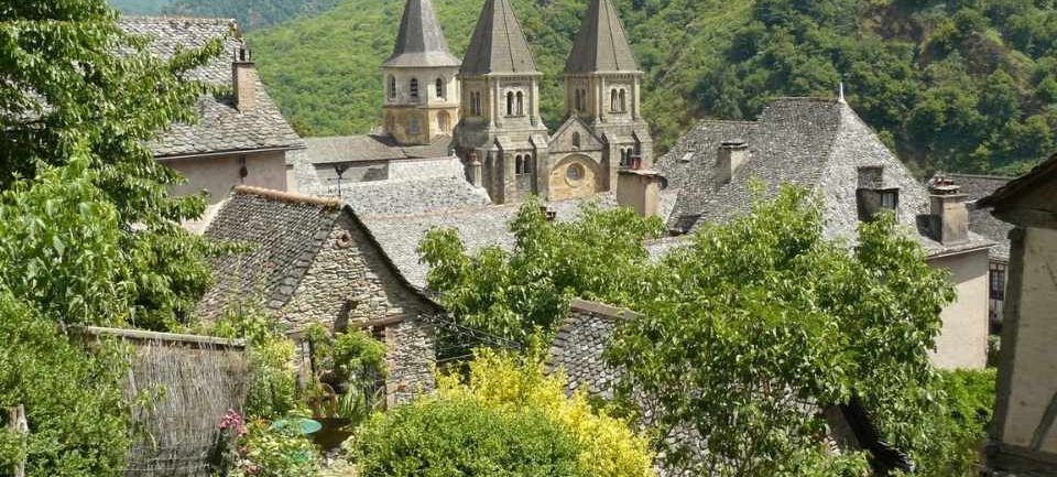 Dimensions photo galerie site groupes (3) Vue Aubrac France Conques