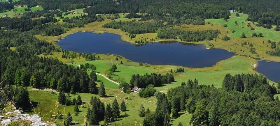 Dimensions photo galerie site groupes (4) Vue lac montagnes Jura