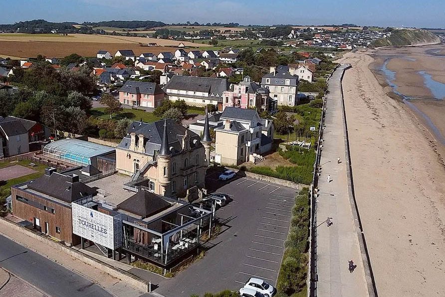 Les Tourelles Les Tourelles